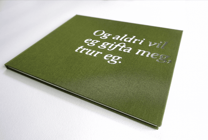 Hovedbilde Ane T. Knutsen & Ylve Thon - Og aldri skal eg ...